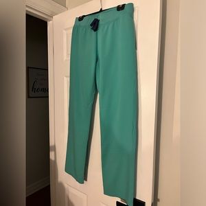 Livingston Basic Scrub Pants